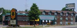 Super 8 motel, Toronto oost